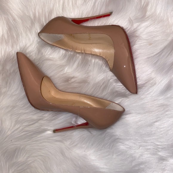 Christian Louboutin So Kate nude patent leather never worn. - Picture 2 of 5
